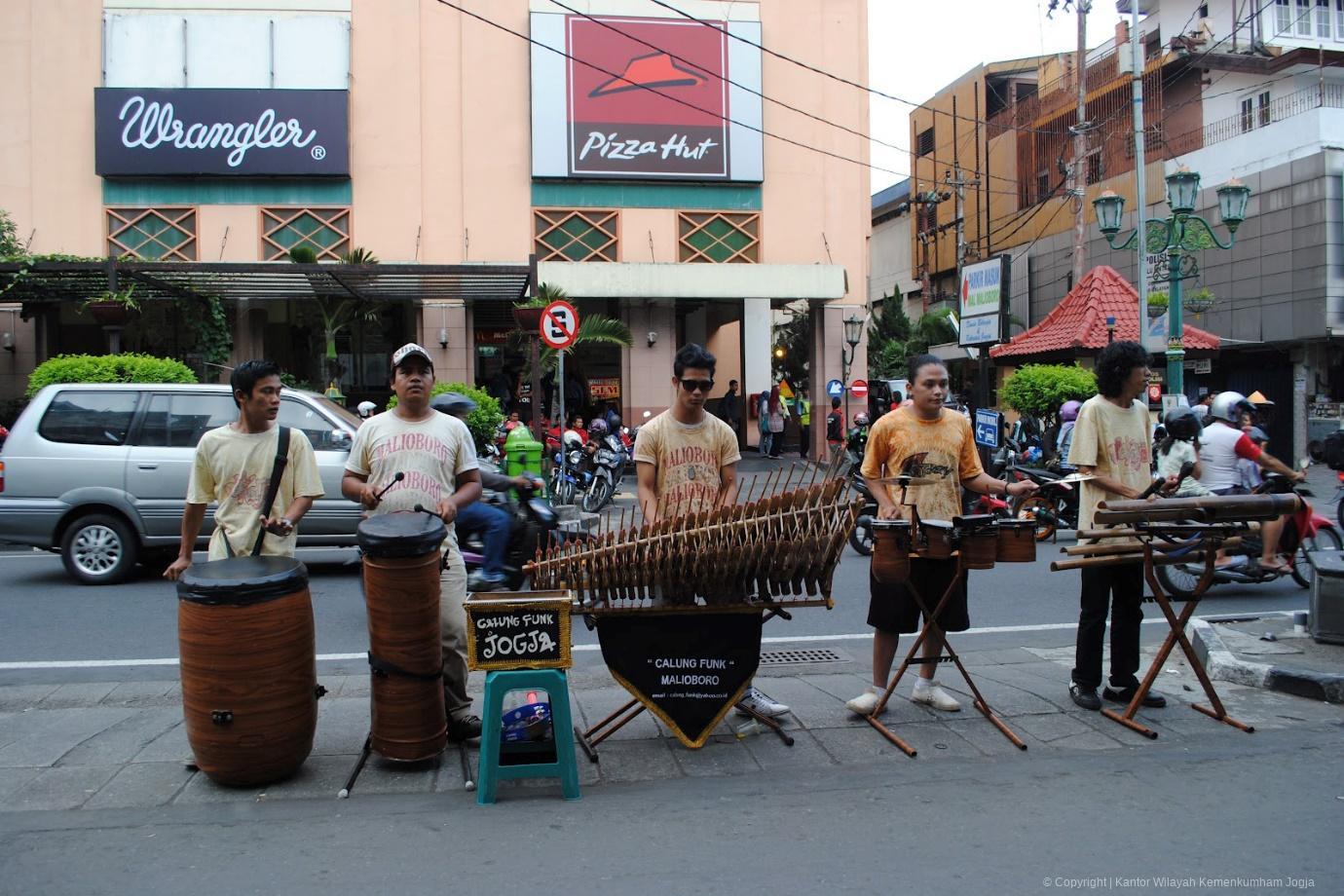 angklung angklung malioboro 1