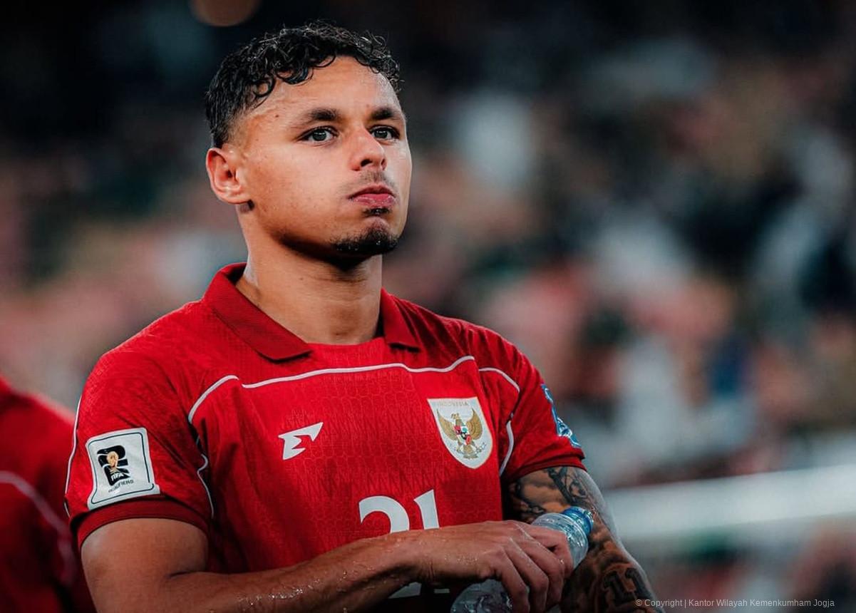 bek klub eredivisie go ahead eagles dean james resmi dicoret gjem