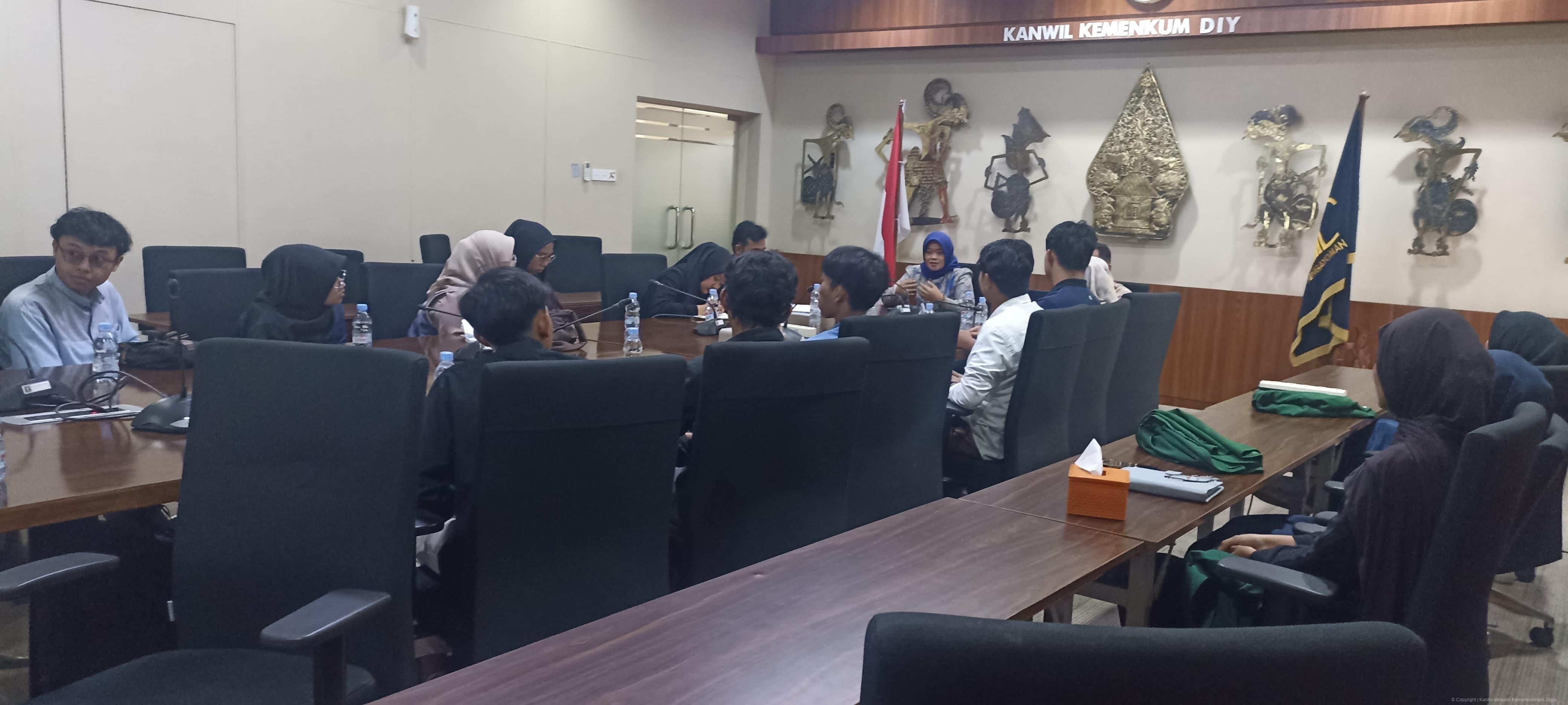 1AFFBDCF-C09A-44B6-A3D4-4E2EB1EB8ACF