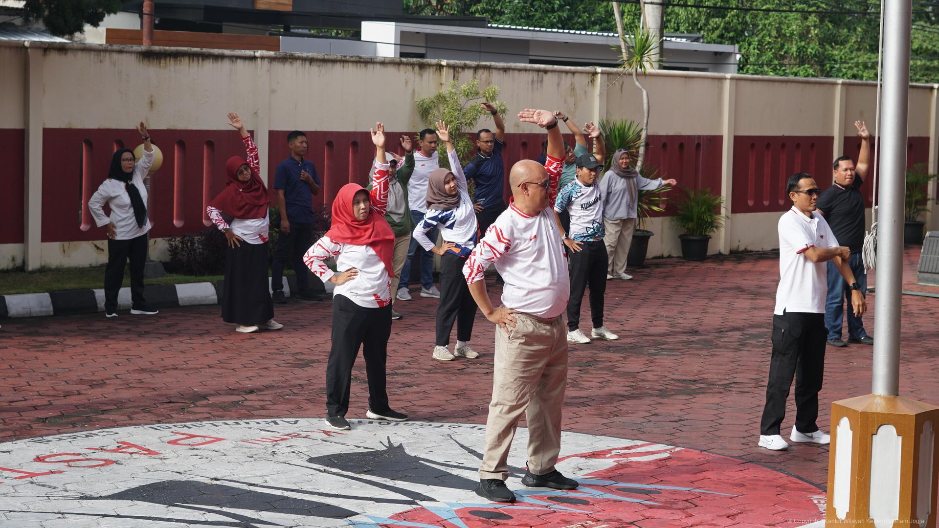 senam jumat 27122024 3