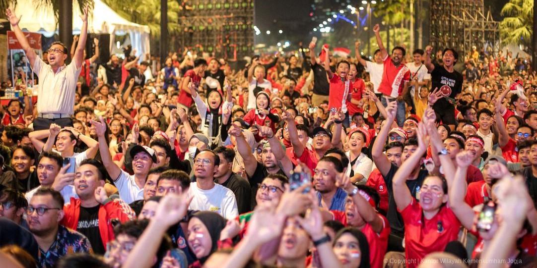 046011800 1714418602 20240430BL Nobar Timnas Indonesia Vs Uzbekistan 4