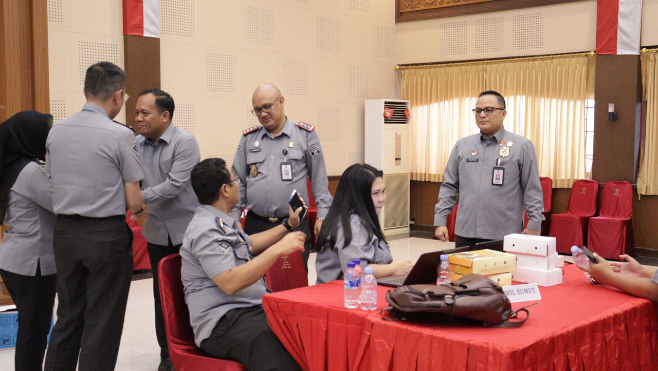 Kakanwil Tinjau Reviu SAKIP