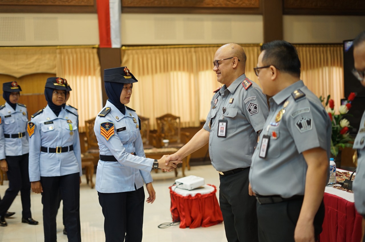 Kakanwil dan Taruna Poltekip