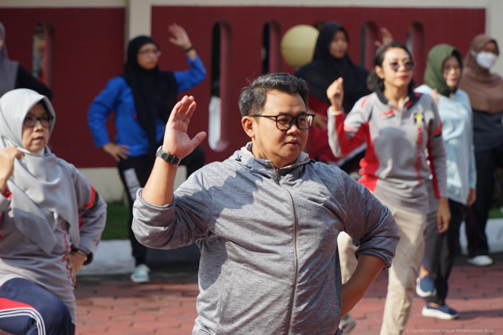 olahraga jumat 011 2