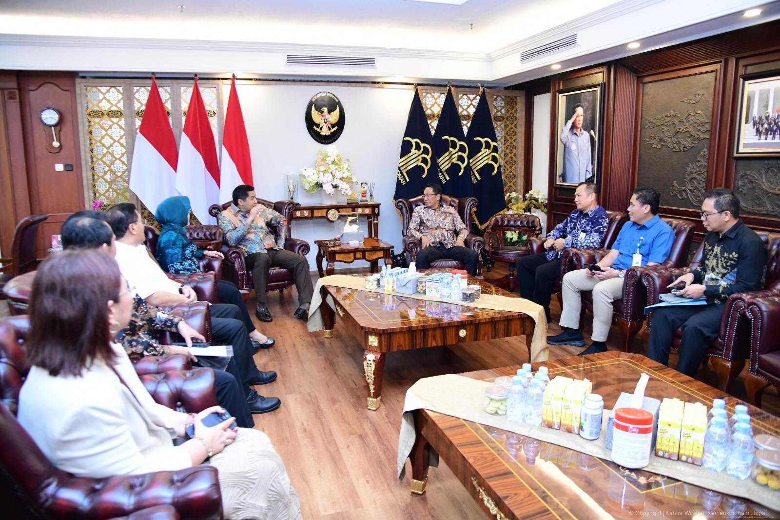 WhatsApp Image 2025 04 25 at 16.35.15 1