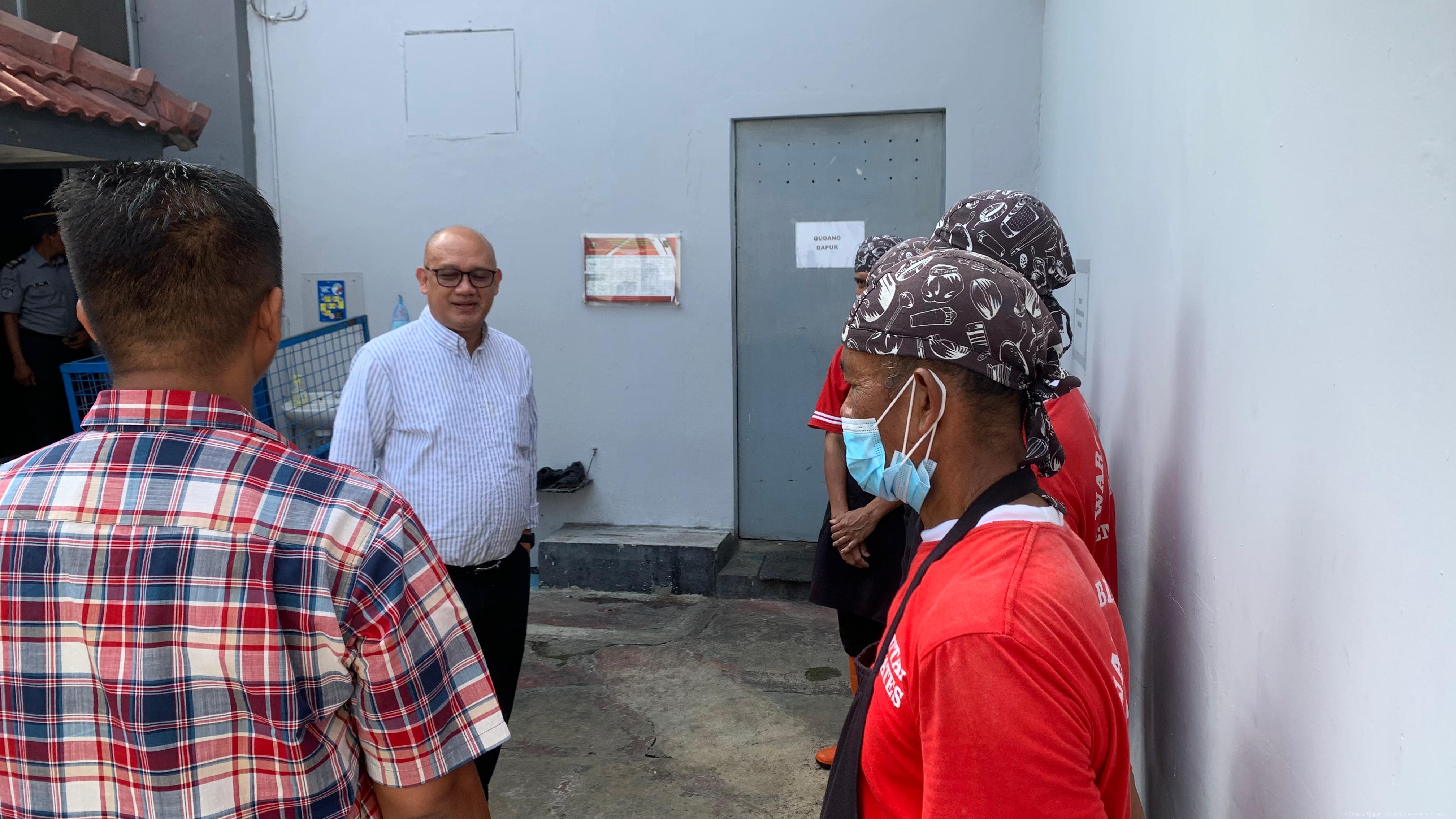 17B07AF3 B4BD 43C3 8EA8 E5DE42526D13