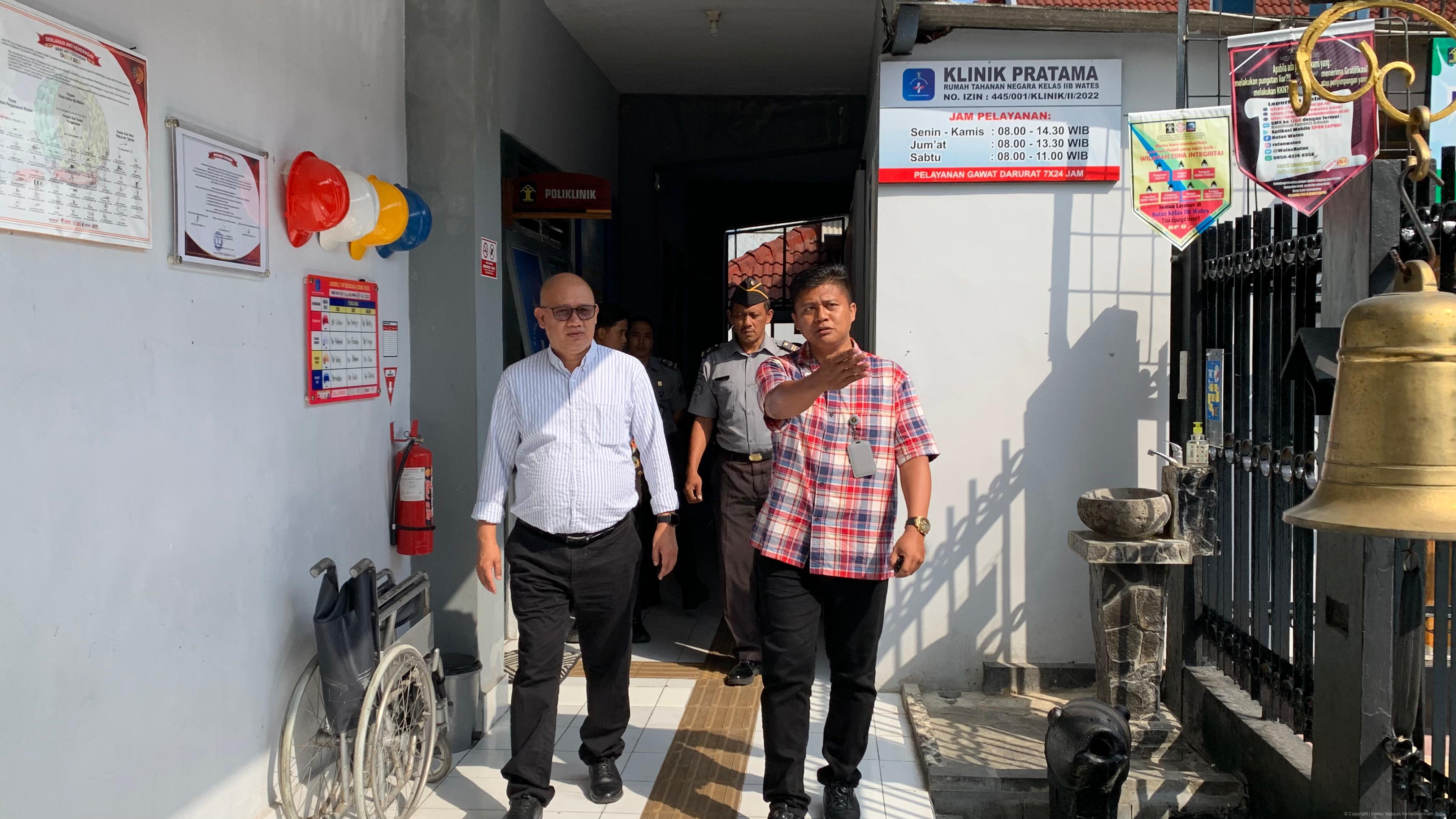 CEA6951D 0547 4FE0 9E7B D2C29E617FC7