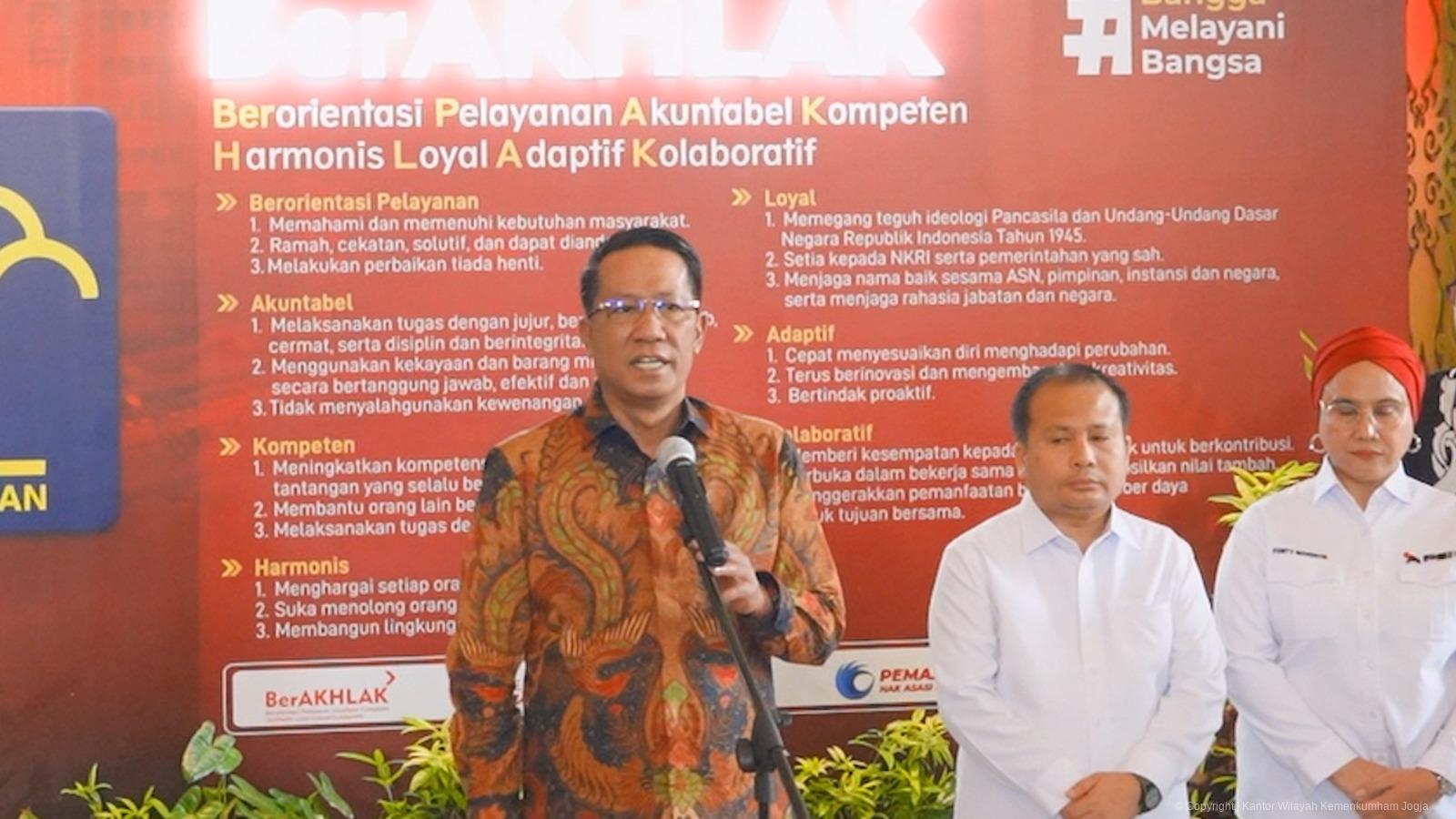 2ED58A9D 85AC 406D 8458 EED04DA3913F