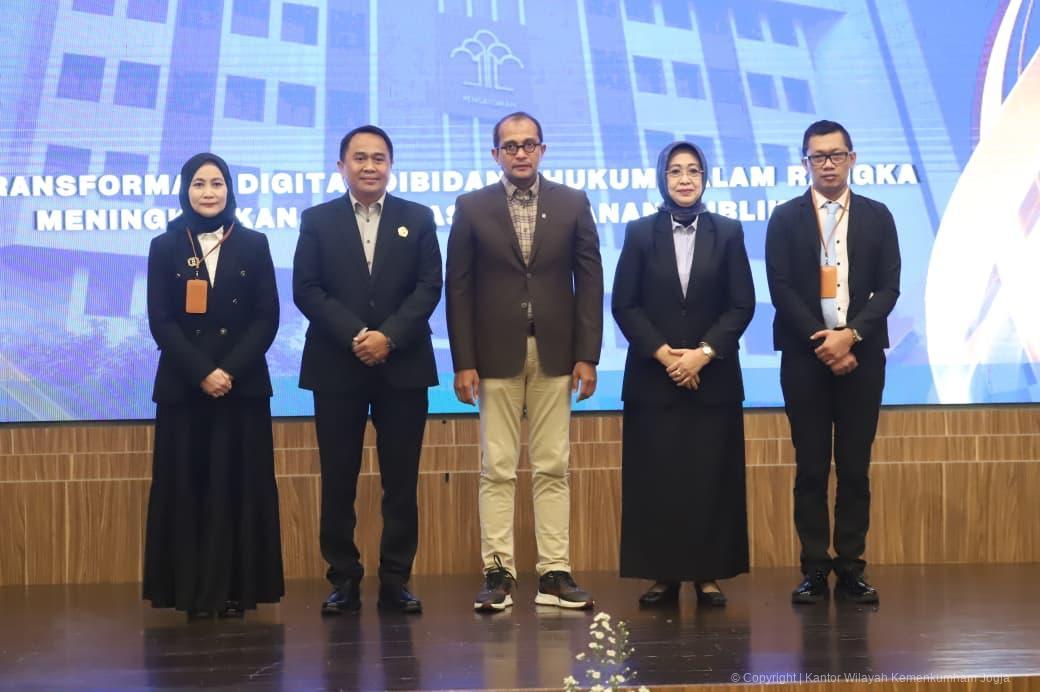 4D1FAAC1 6615 41F7 BF41 5E0431C551B7