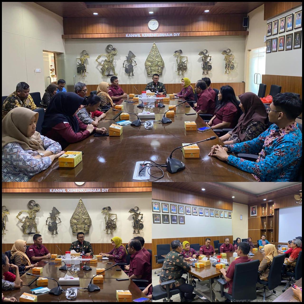 5164D97A 04C9 49D9 855A 817A841DF19D