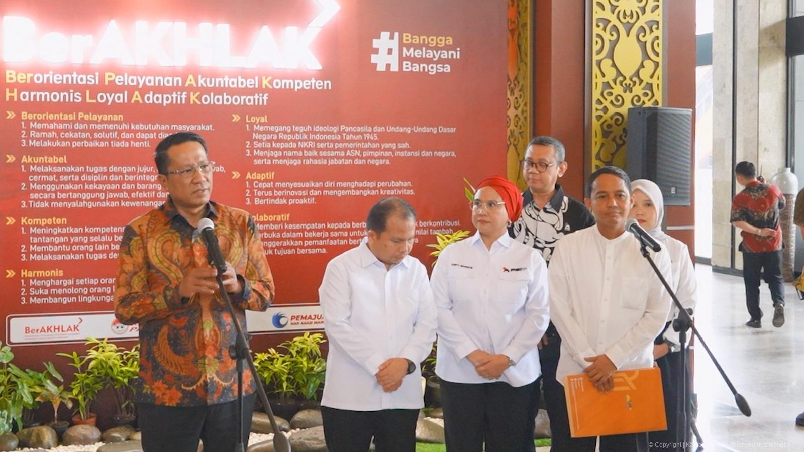 62fed458 71ef 48c0 8477 9f719cdf2f40