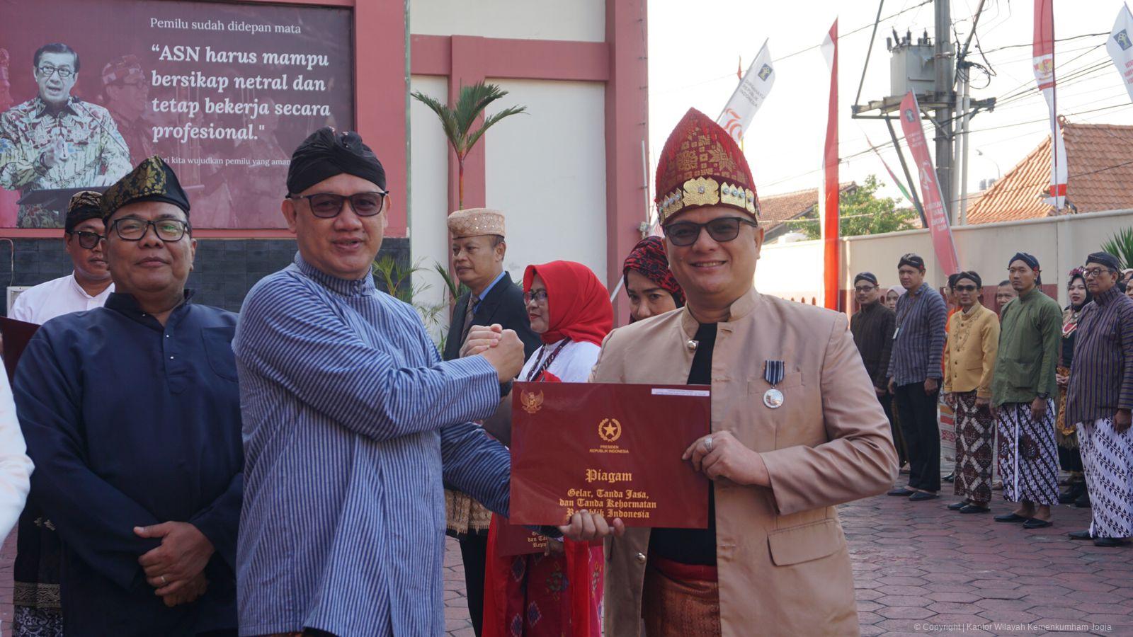 WhatsApp Image 2024 08 17 at 08.16.01 1