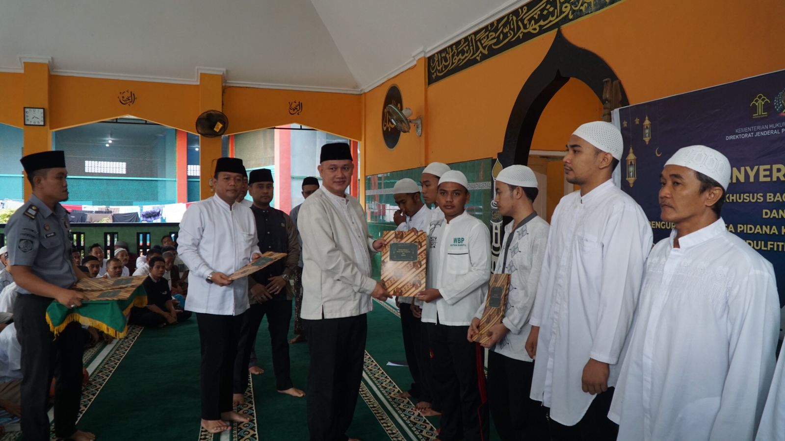 490A4E84 40D7 41E8 9601 C6952A6EB7A1