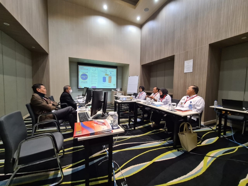 presentasi rakor 2411 2