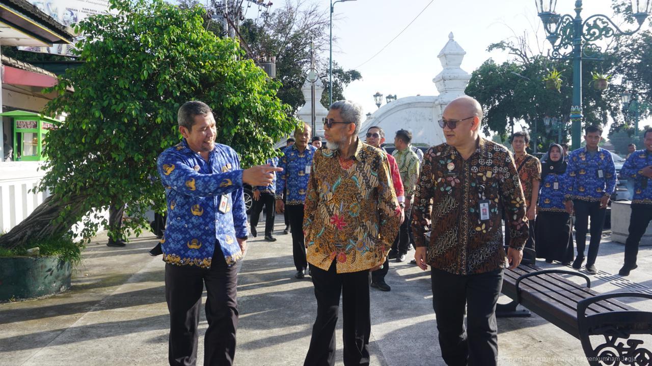 DBA0301F 2B58 4FFA 9547 A2E68FB1D871