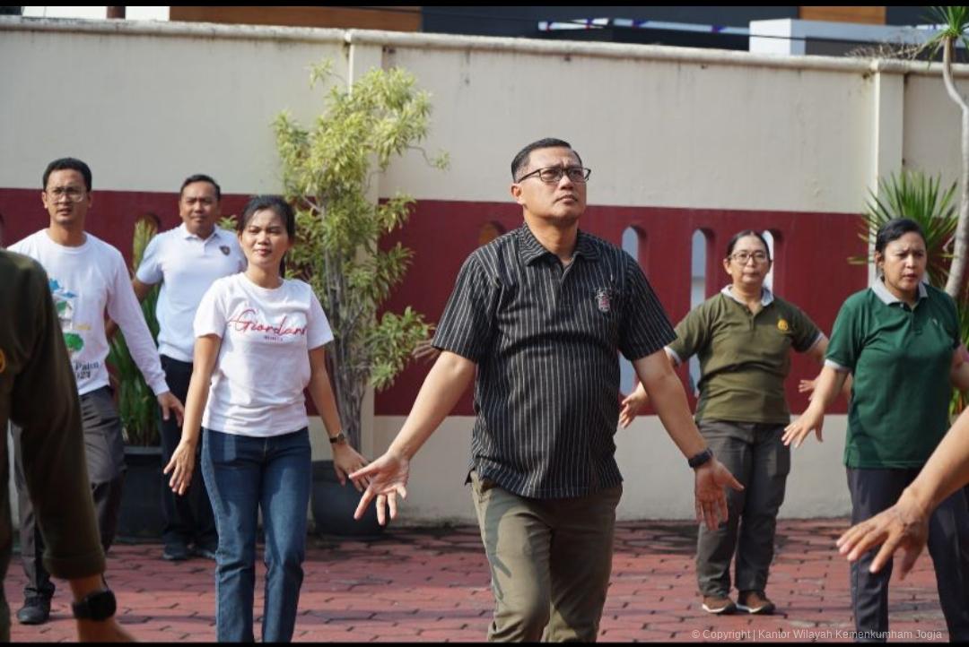 Tangkapan layar 20241108 154527 1