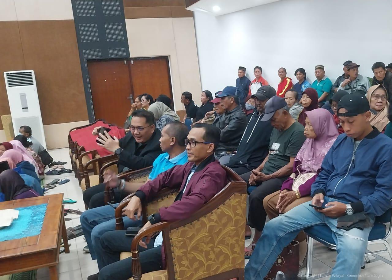 WhatsApp Image 2025 11 26 at 21.42.29